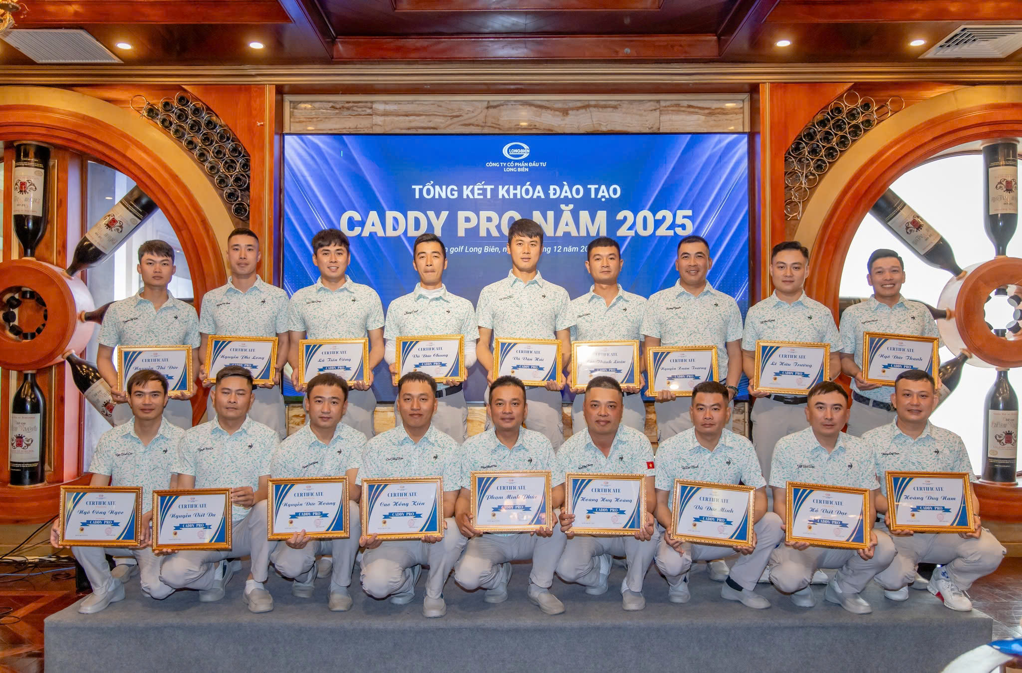 SÂN GOLF LONG BIÊN ĐÓN 18 THÀNH VIÊN MỚI THAM GIA ĐỘI NGŨ CADDY PRO